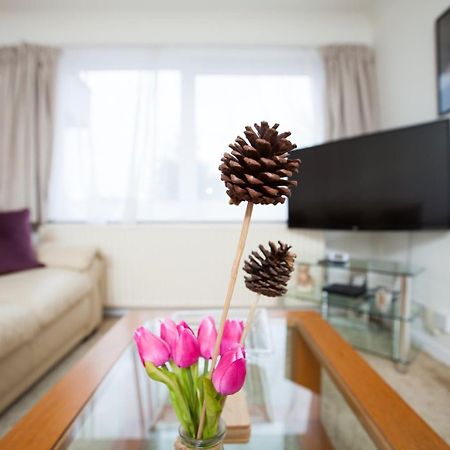 Apartament Guestready - Spacious 2Br Flat In Peaceful Hove Zewnętrze zdjęcie